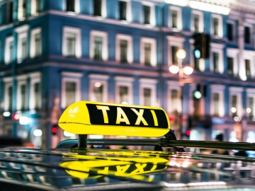 В части признания в расходах «противовирусных» поездок сотрудников на такси общережимники находятся в более выгодном положении, чем упрощенцы