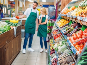 В супермаркетах обесценение запасов может проводиться чуть ли не ежедневно по продуктам, у которых истекает срок годности