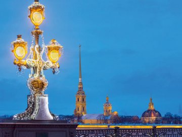 Уже действующий ИП, желающий вести ПСН-деятельность на территории Санкт-Петербурга, может подать заявление на патент в любую ИФНС северной столицы