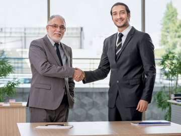 Договориться с кредитором и заключить мировое соглашение с обоюдно приемлемыми условиями погашения долга никогда не поздно. Даже после того, как за дело взялись приставы