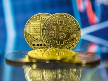 Биткоины и криптовалюта в целом могут признаваться в качестве НМА у зарубежных компаний. Но если криптовалюту купили для того, чтобы быстренько продать (в идеале с прибылью), то это не НМА даже по стандартам МСФО