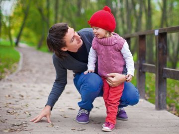 Если у родителя доход превысил 350 тыс. руб. в сентябре 2023 г., то в приложении к справке о доходах детский вычет у него должен фигурировать 8 раз: за период с января по август