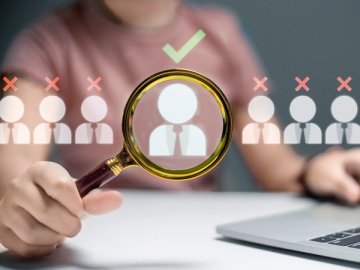 Фирмы, в которых количество привлеченных к работе самозанятых значительно превышает число штатных сотрудников, вызывают пристальное внимание проверяющих