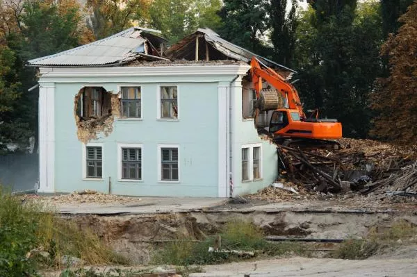 Можно ли строить дом на месте сгоревшего дома