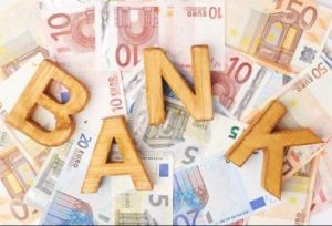 Новости: Смена «зарплатного» банка не должна бить по карману работника