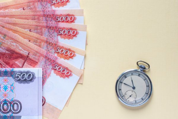 Новости: В каком порядке будут списывать деньги со счета, замороженного и ФНС, и ФССП