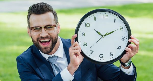 Новости: Предпраздничный рабочий день сокращен для всех