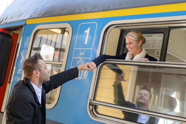 Новости: Что делать, если билет на поезд или самолет оформлен с ошибкой