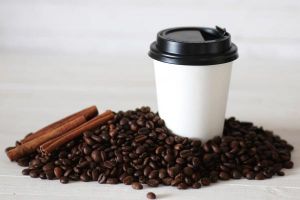 Новости: Магазин, продающий кофе из кофемашины, - уже кафе
