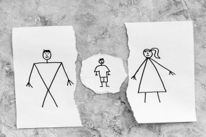 Новости: Какие запреты в отношении общего ребенка может установить бывший муж