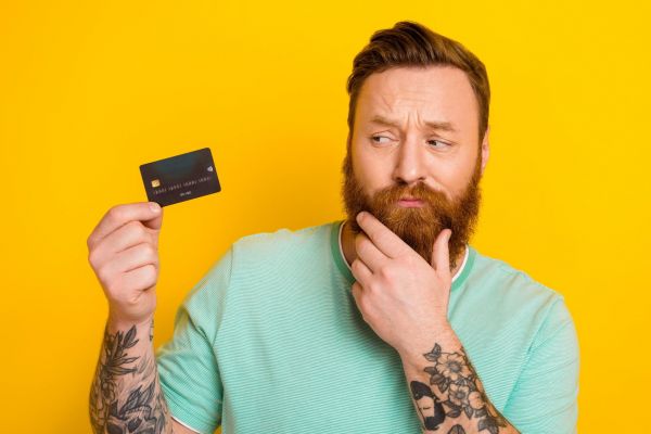 Новости: Микрозайм можно получить только на свою карту