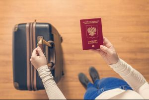 Новости: Запрет на выезд ребенка за границу: что нужно знать