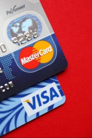 Новости: Расходы на выпуск зарплатных карт не уменьшают «прибыльную» базу