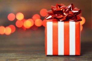 Новости: Подарки в состав «прибыльных» расходов не включаются