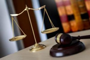 Новости: В судебные издержки вознаграждение адвокату включается вместе с НДФЛ