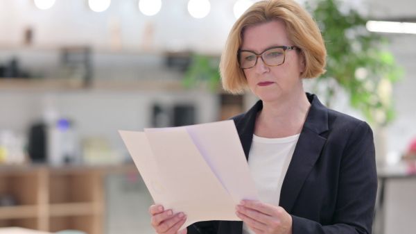 Новости: Как получить справку о статусе предпенсионера и что этот статус дает