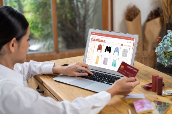 Новости: Правила финансовой безопасности при онлайн-покупках