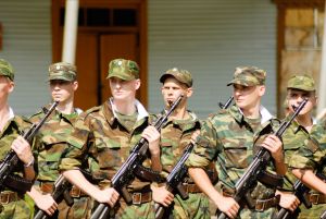 Новости: Возраст призыва в армию на срочную службу увеличен